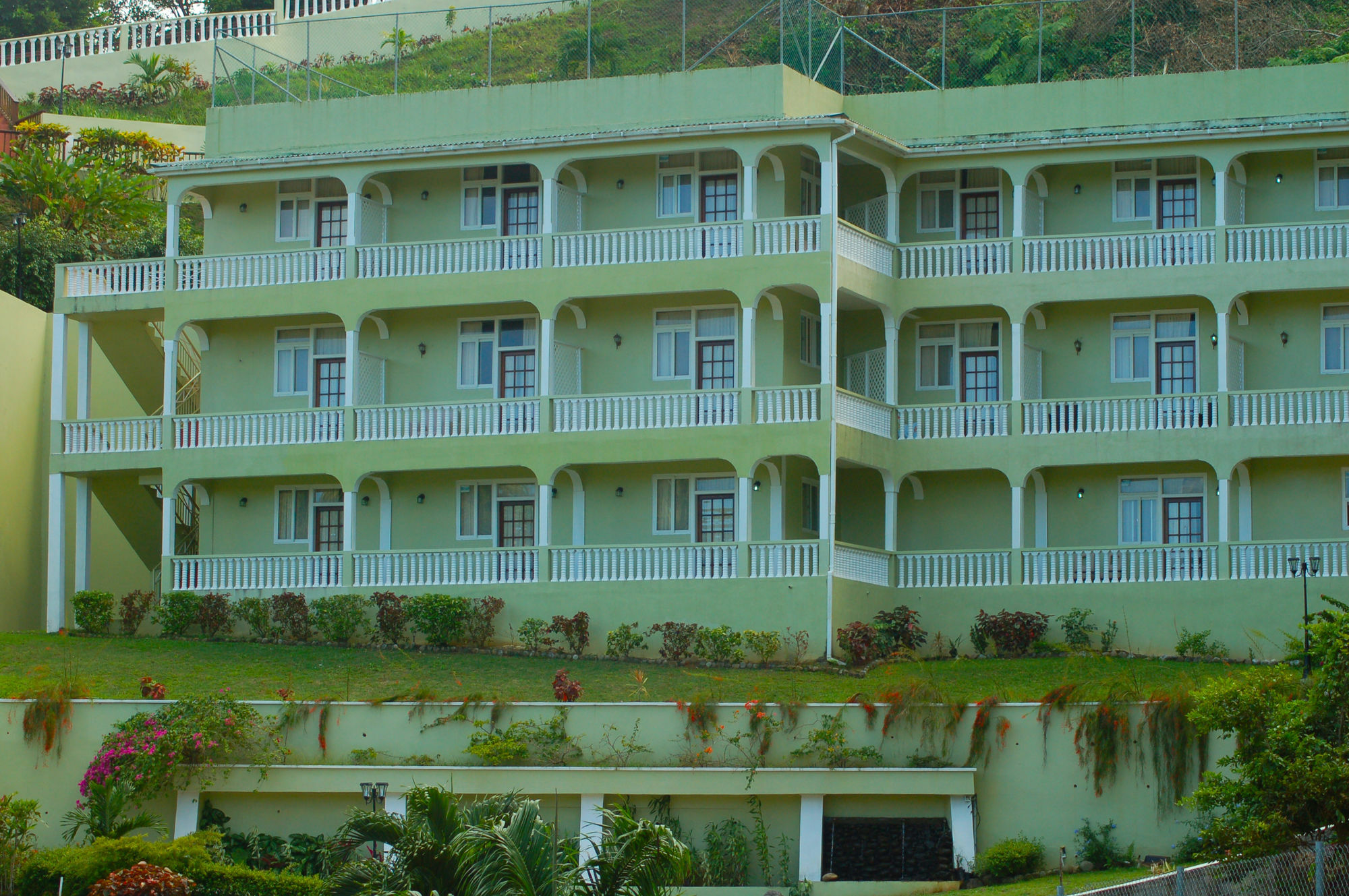 Atlantique View Resort And Spa, Ascend Hotel Collection Saint Andrew Exterior photo